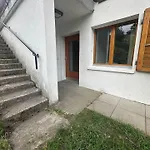 Swiss Mallum - Ground Floor Ferienhaus *