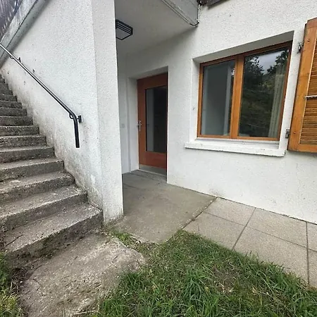Swiss Mallum - Ground Floor Ferienhaus *