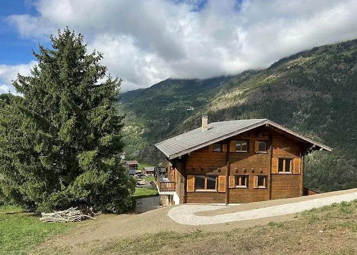 別荘 Swiss Mallum - Ground Floor Grengiols